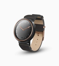 The new Misfit Phase is a connected analog wristwatch with basic fitness tracking abilities