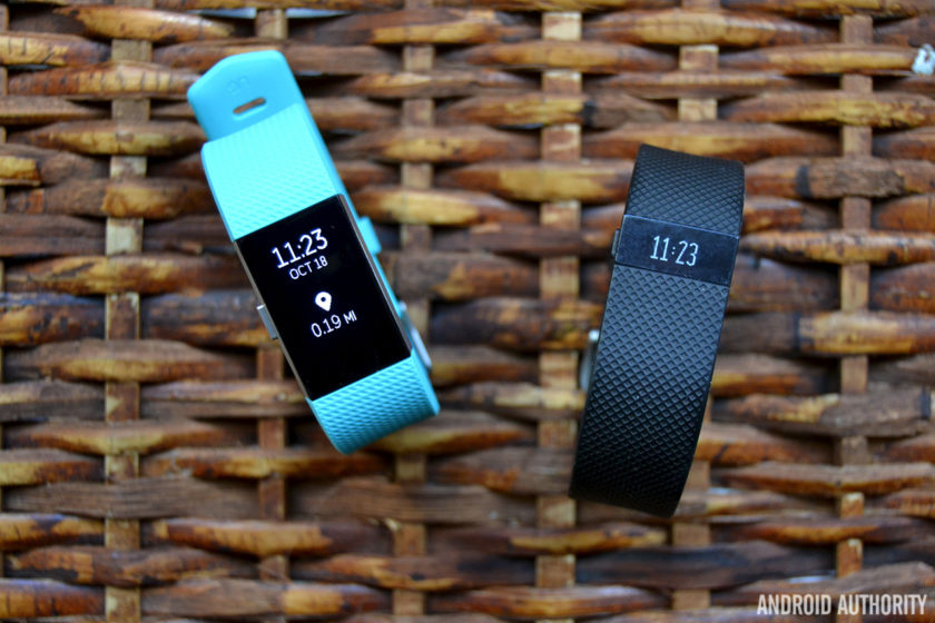 Fitbit Charge 2 vs Charge HR AA 1