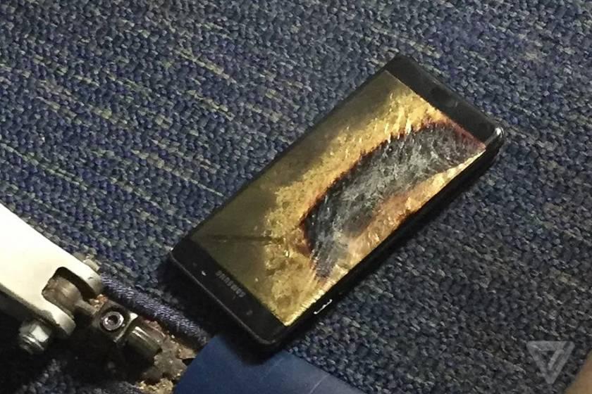 Replacement Galaxy Note 7 catches fire on a Southwest plane