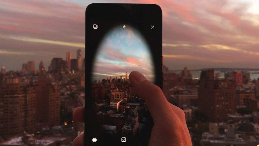 Sprayscape from Google turns your phone into a wild VR photo collage maker