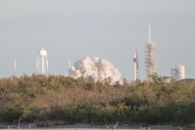 Falcon 9 Block 5 готовится к первому полету