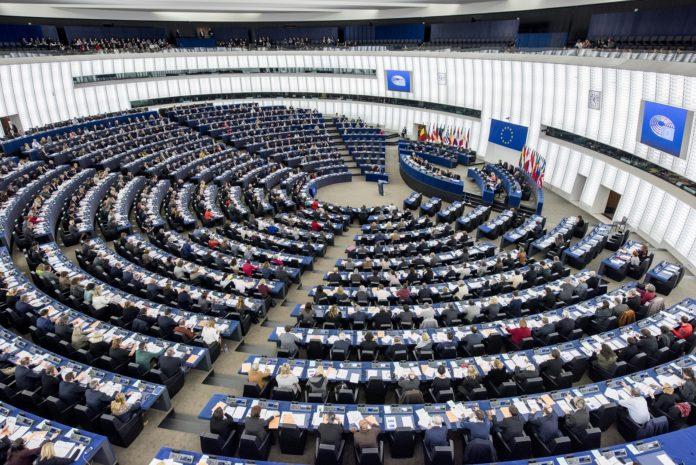 Европарламент принял резолюцию о перспективах внедрения технологии блокчейн в торговую политику стран ЕС