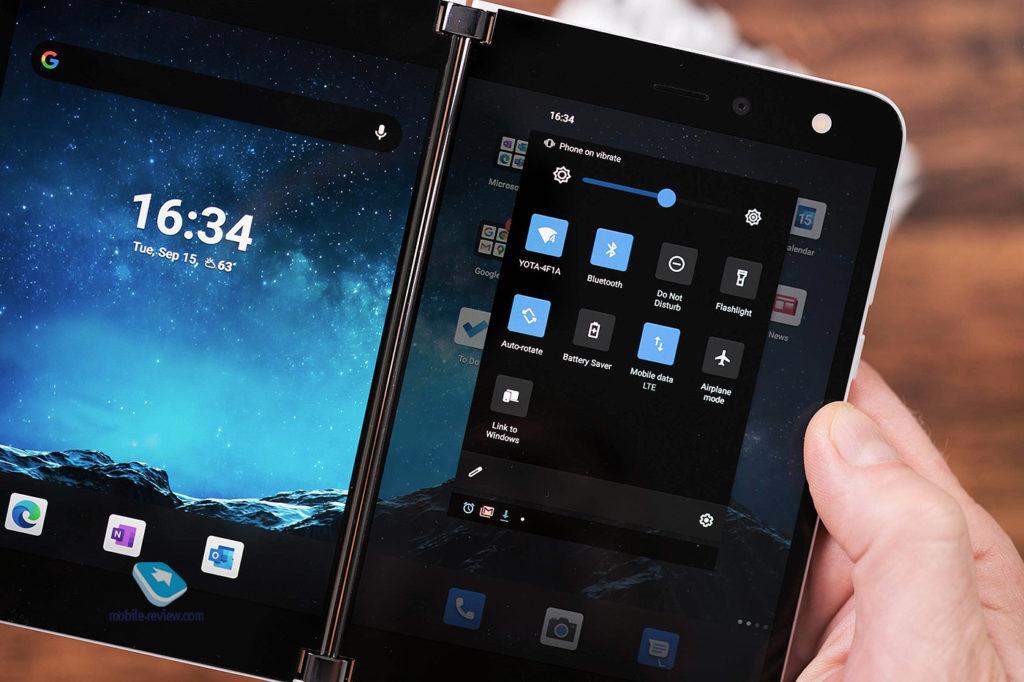 Обзор необычного смартфона - Microsoft Surface Duo