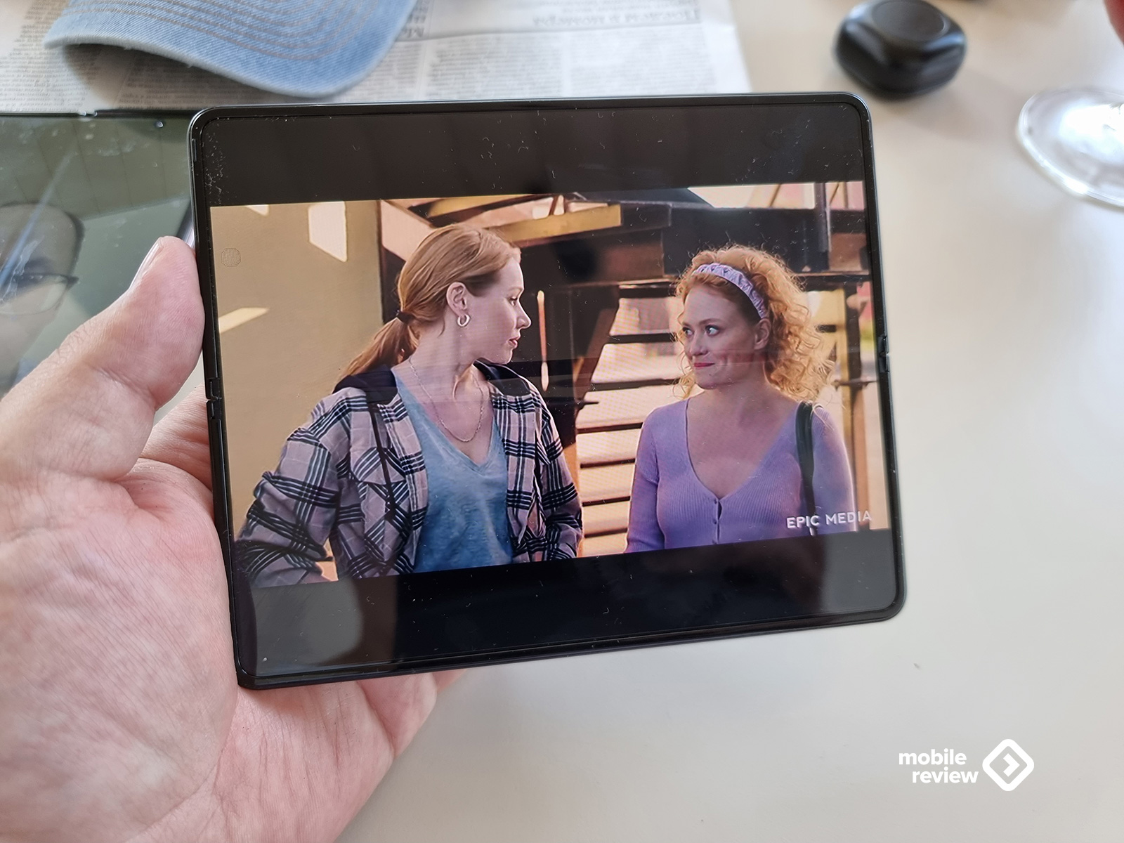 Обзор смартфона с гибким экраном Samsung Galaxy Z Fold3 5G