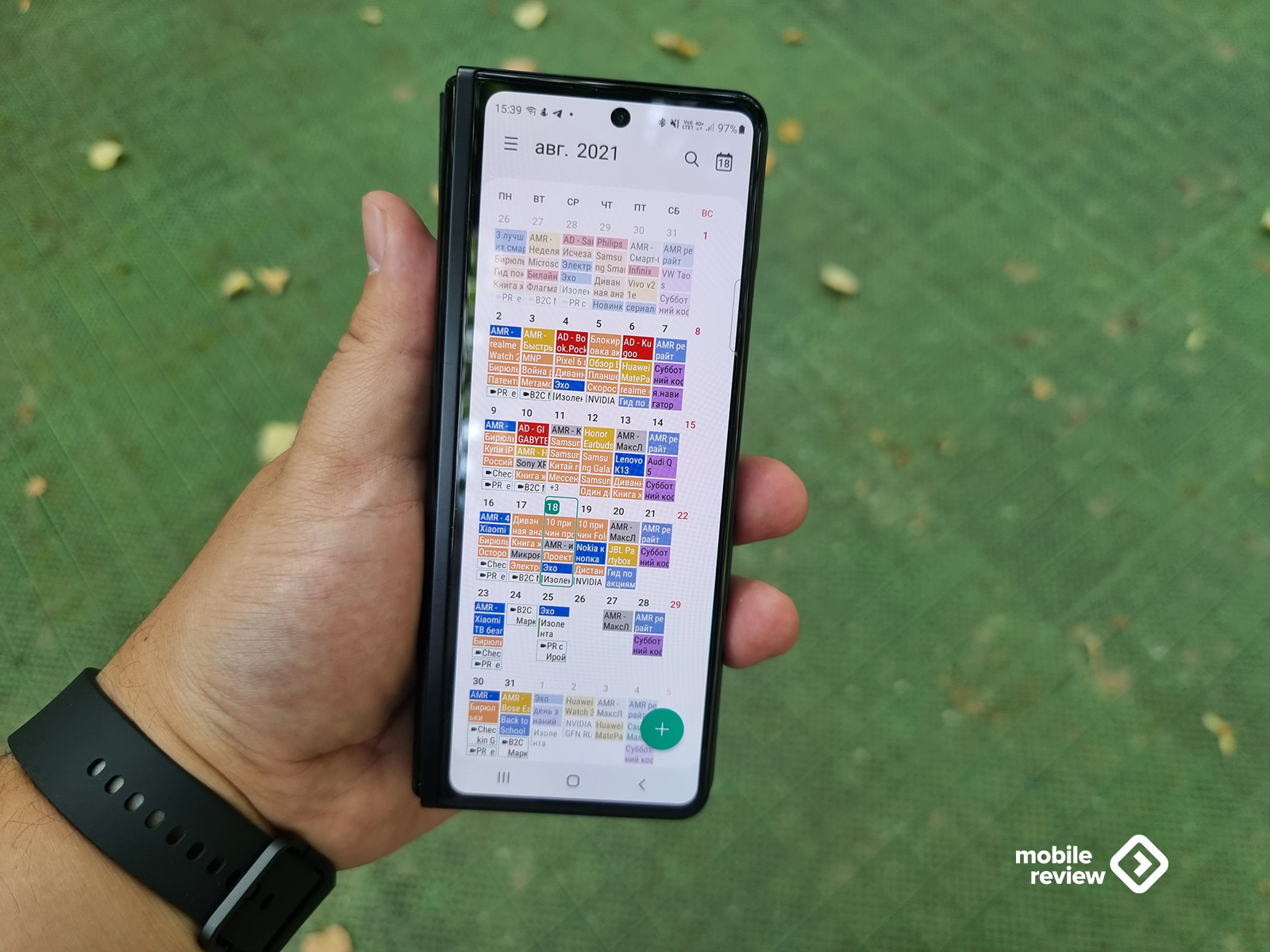 Обзор смартфона с гибким экраном Samsung Galaxy Z Fold3 5G