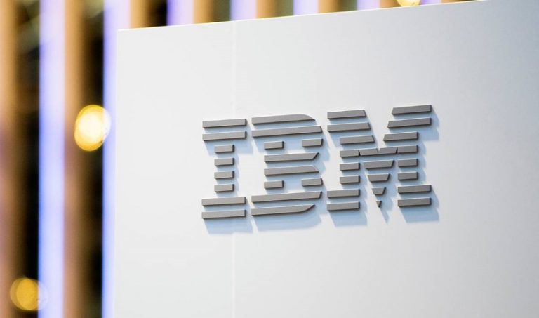IBM ушла из России, чиновники потеряли кормушку. Про взятки от IBM